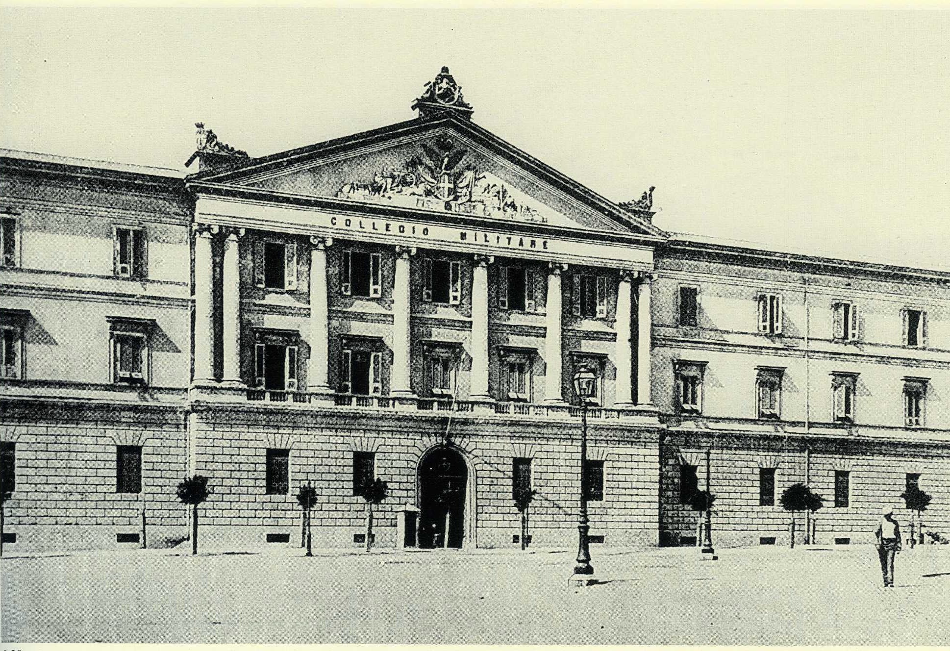 4 collegio militare in Piazza Cavallotti