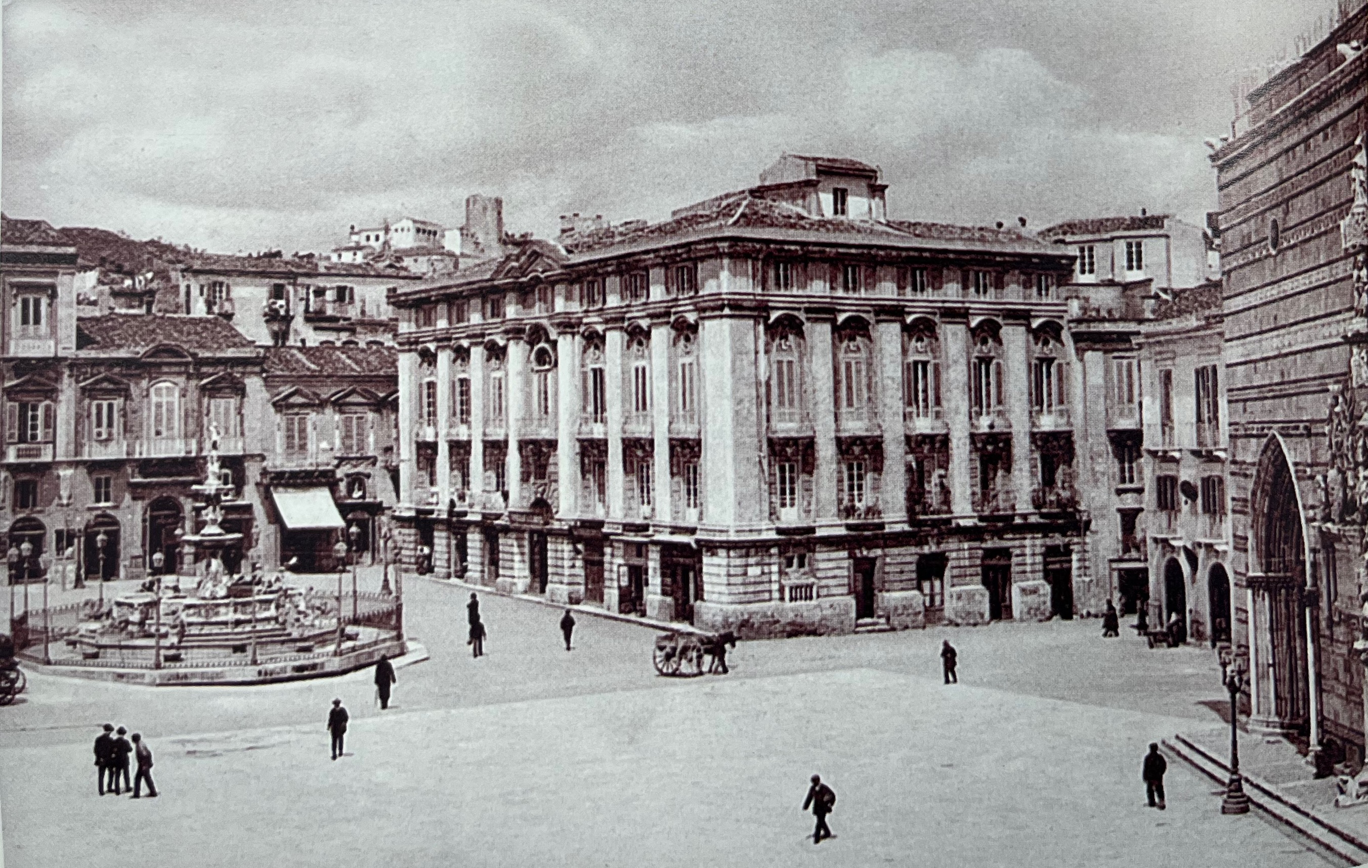 PIAZZA DUOMO